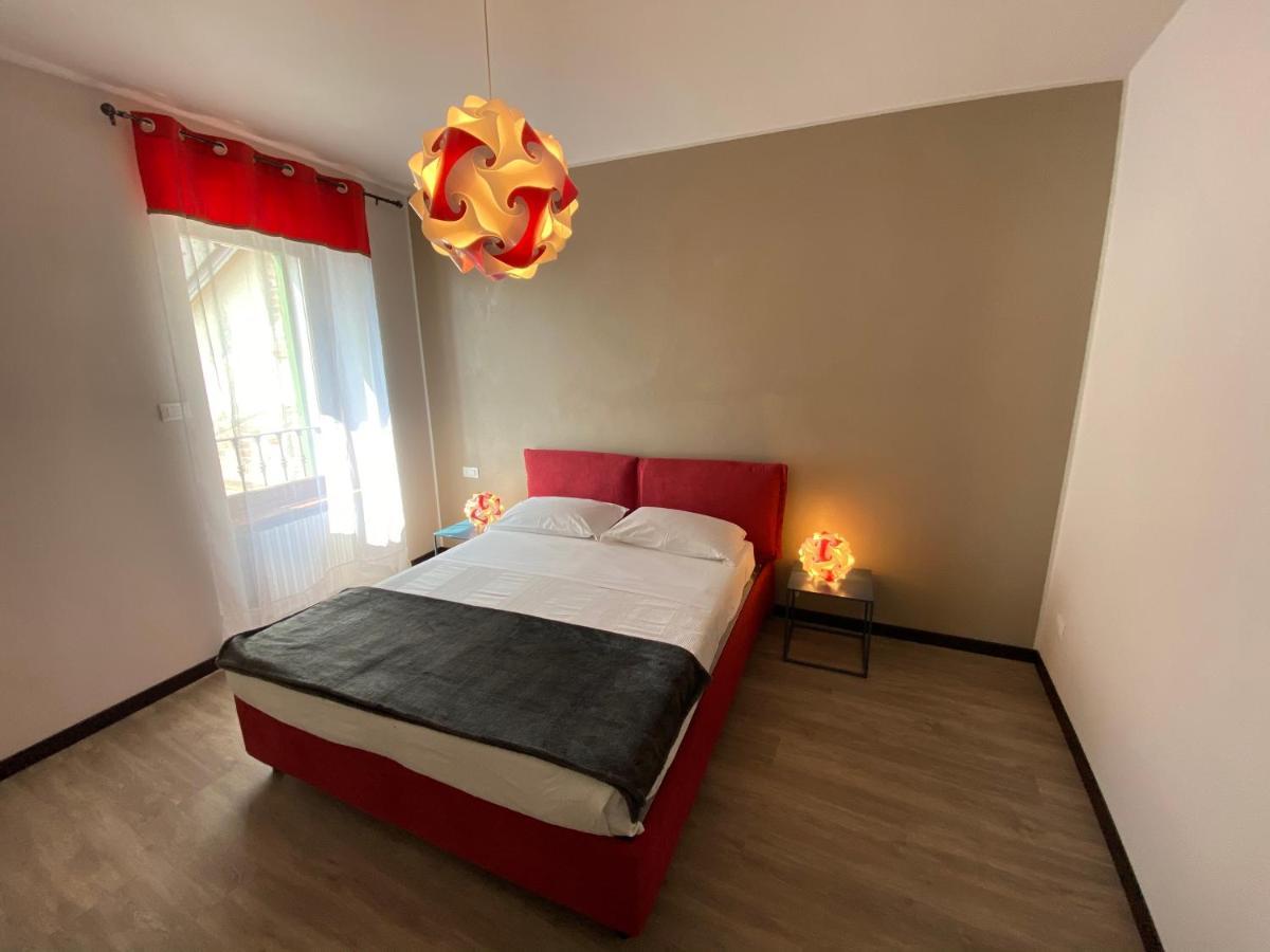 Castello Mavino Apartment Sirmione Exterior foto