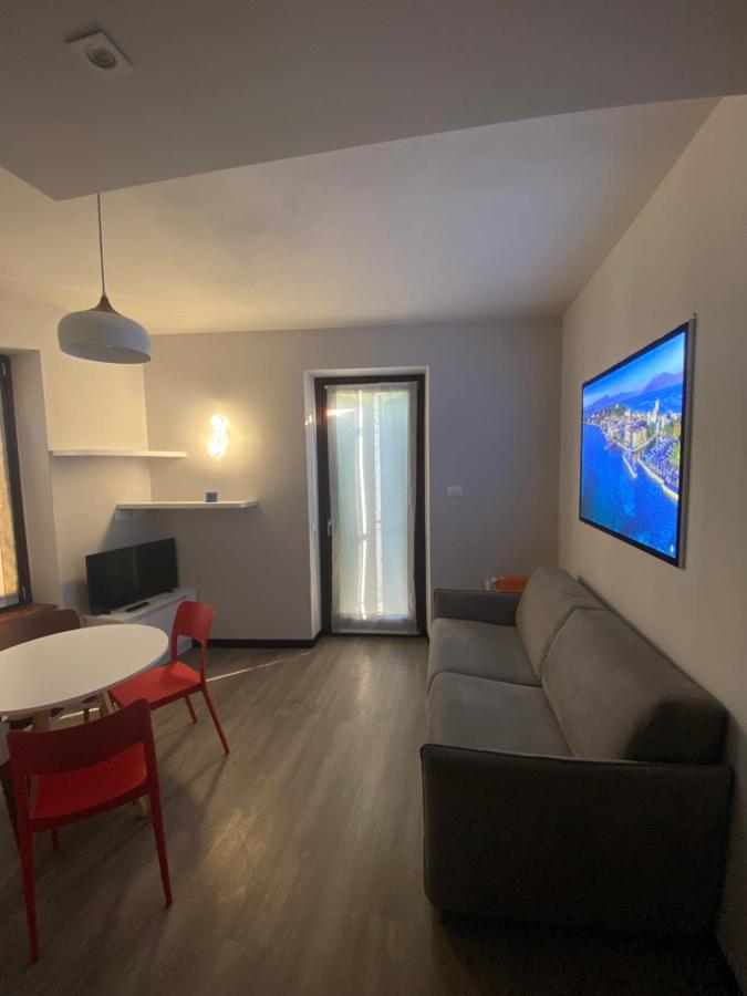 Castello Mavino Apartment Sirmione Exterior foto